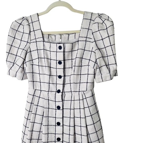 Gal Meets Glam Collection Button Down Dress Petite 0P - Picture 3 of 12